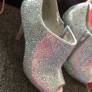 Katherine Shoe by Sweeties Collection Size 8 1/2